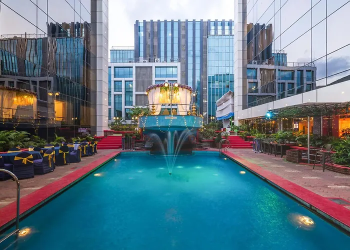 Bombay Luxury Hotels
